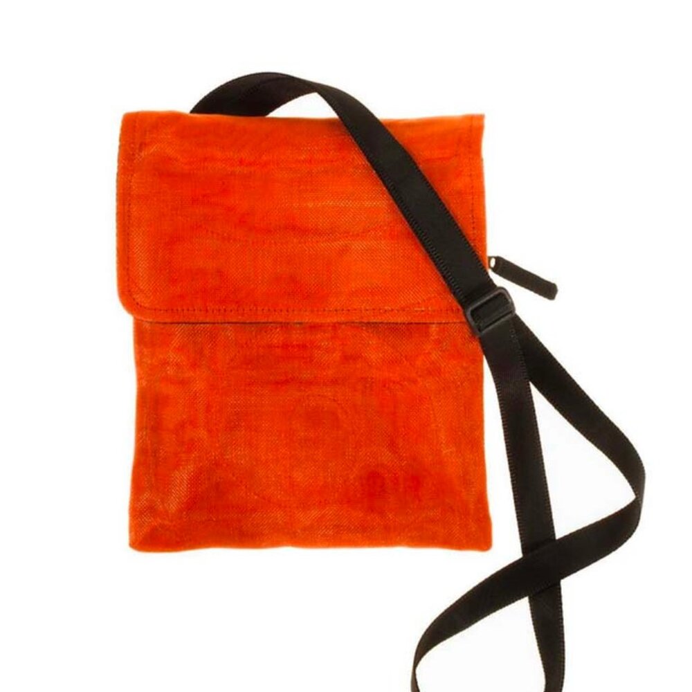 SMATERIA Sleek HIP CROSSBODY Bag